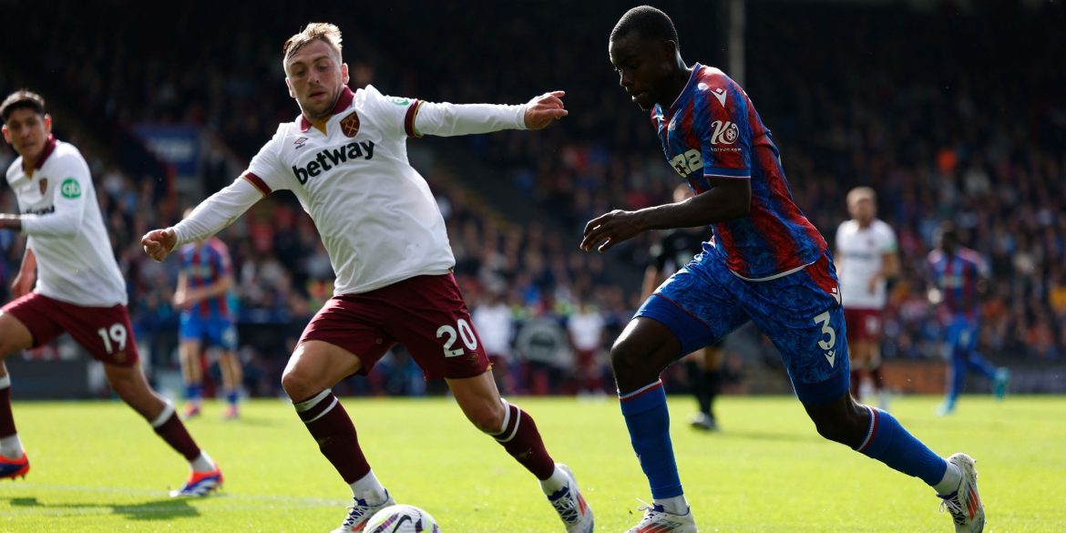 "Tireless" £40m striker "most likely" to join West Ham or Crystal Palace